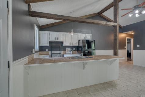 1051 Pine Gate Road Evansville IN 47725