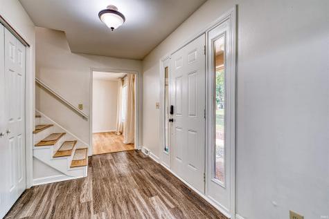 1051 Pine Gate Road Evansville IN 47725