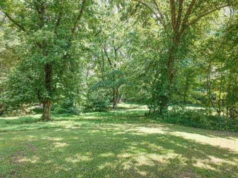 1051 Pine Gate Road Evansville IN 47725
