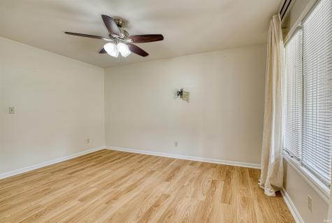 1051 Pine Gate Road Evansville IN 47725