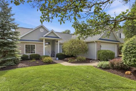 2617 Sugar Tree Drive Fort Wayne IN 46818