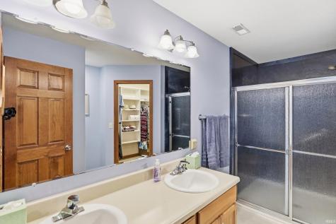2617 Sugar Tree Drive Fort Wayne IN 46818