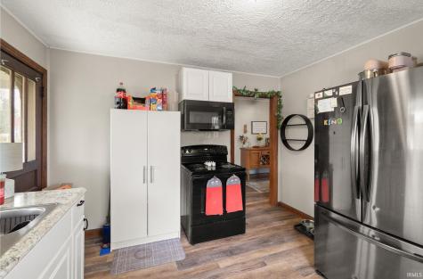 4371 N 4th Street Dubois IN 47527