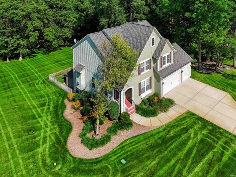 9002 Deer Creek Drive Greentown IN 46936