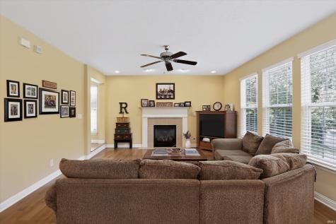 9002 Deer Creek Drive Greentown IN 46936