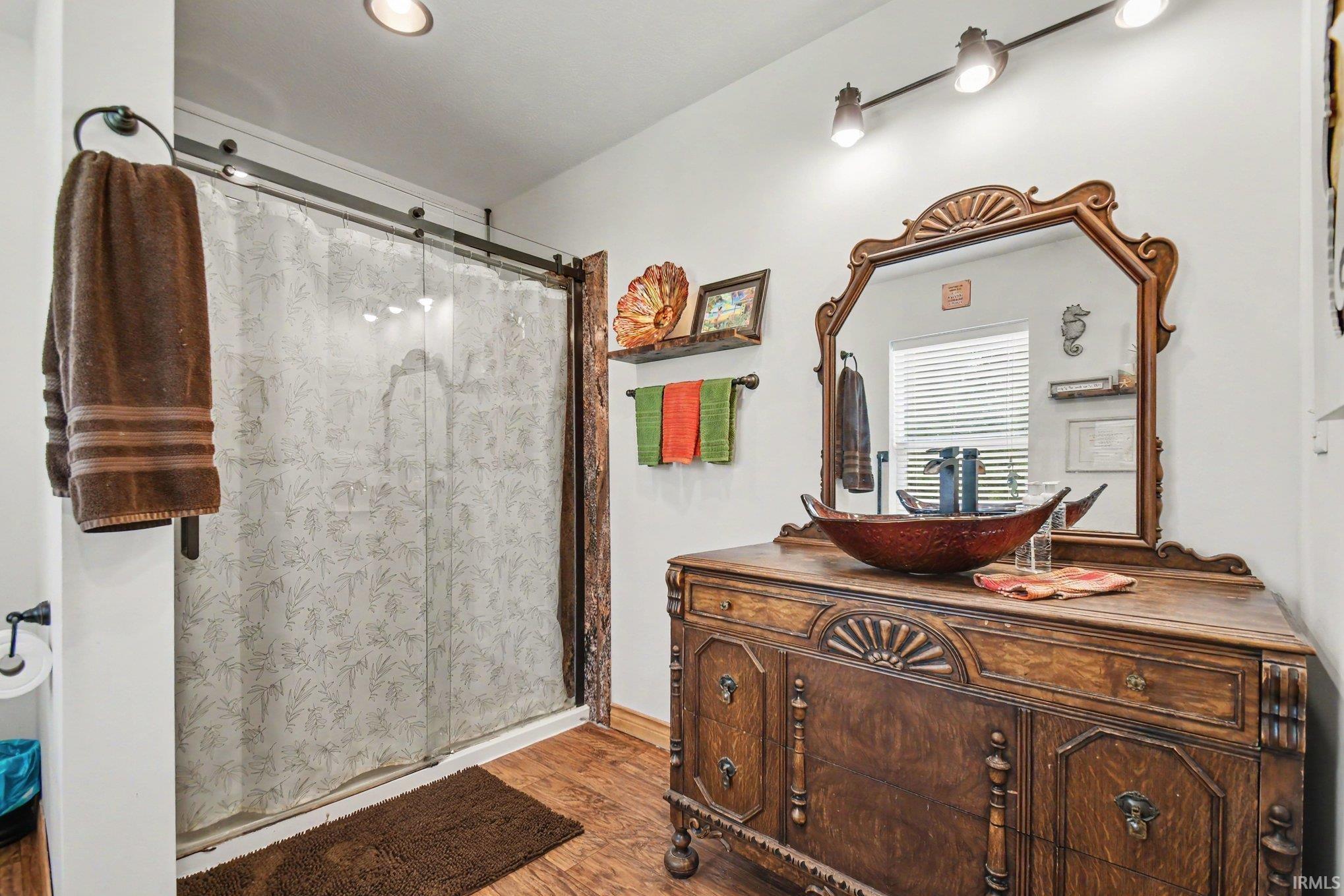 55750 County Road 33 Middlebury IN 46540