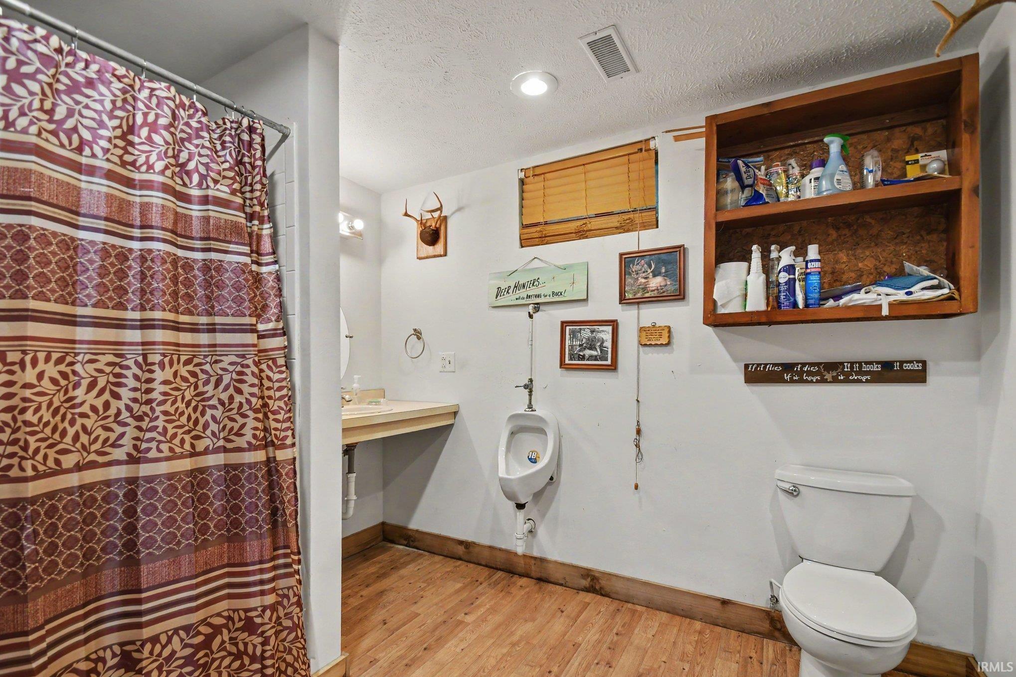 55750 County Road 33 Middlebury IN 46540