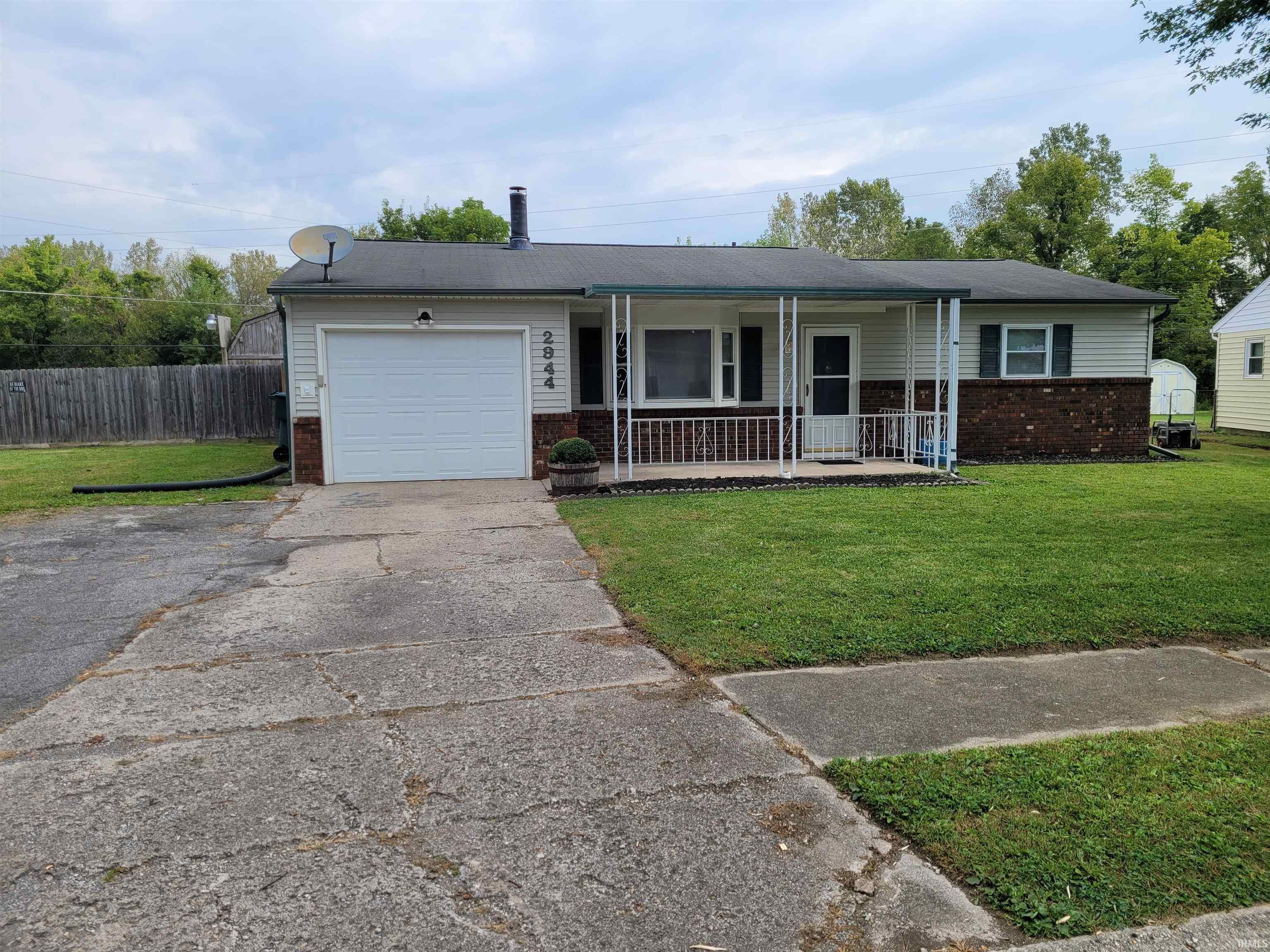 2944 S Chippewa Lane Muncie IN 47302