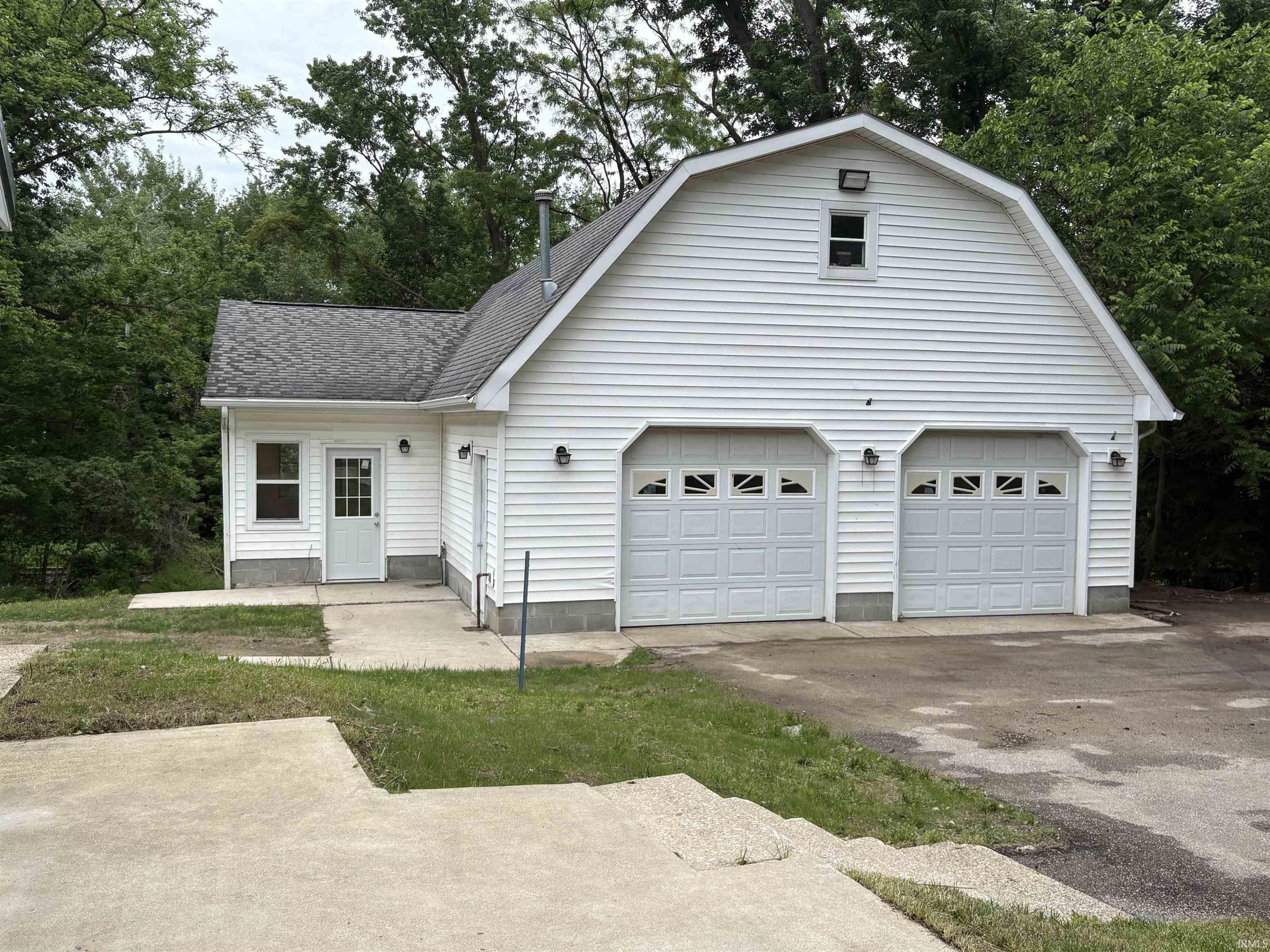 308 Bellevue Street New Carlisle IN 46552