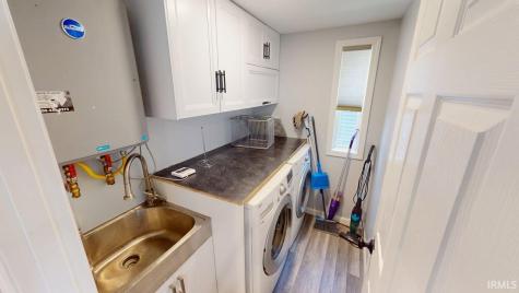 12386 W Crest Drive Monticello IN 47960
