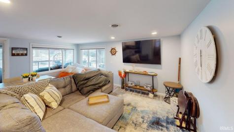 12386 W Crest Drive Monticello IN 47960