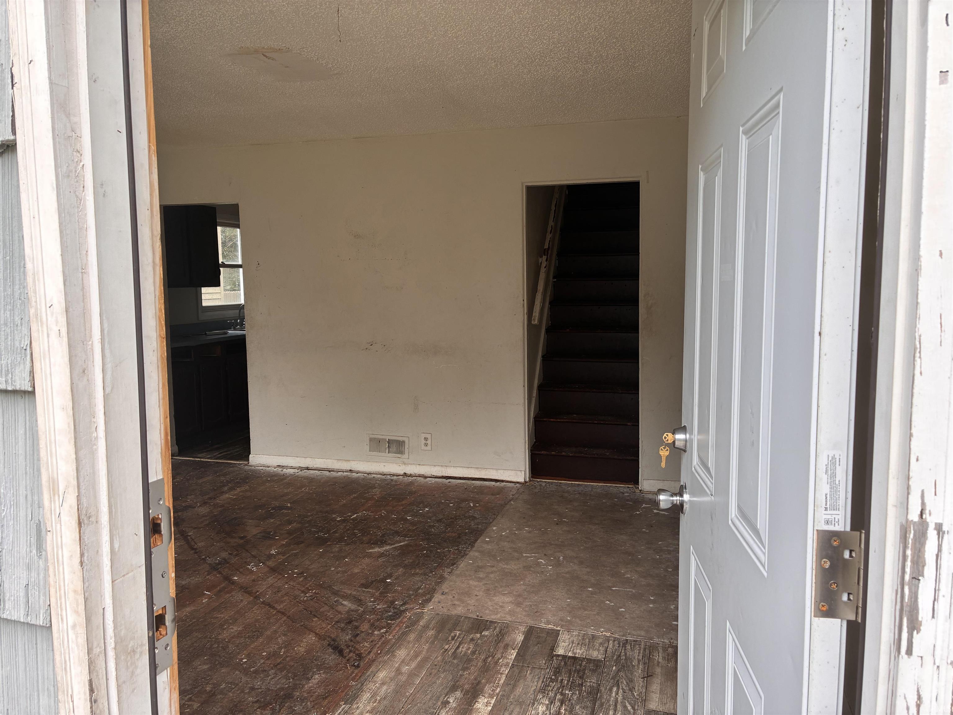 1333 Johnson Street South Bend IN 46628