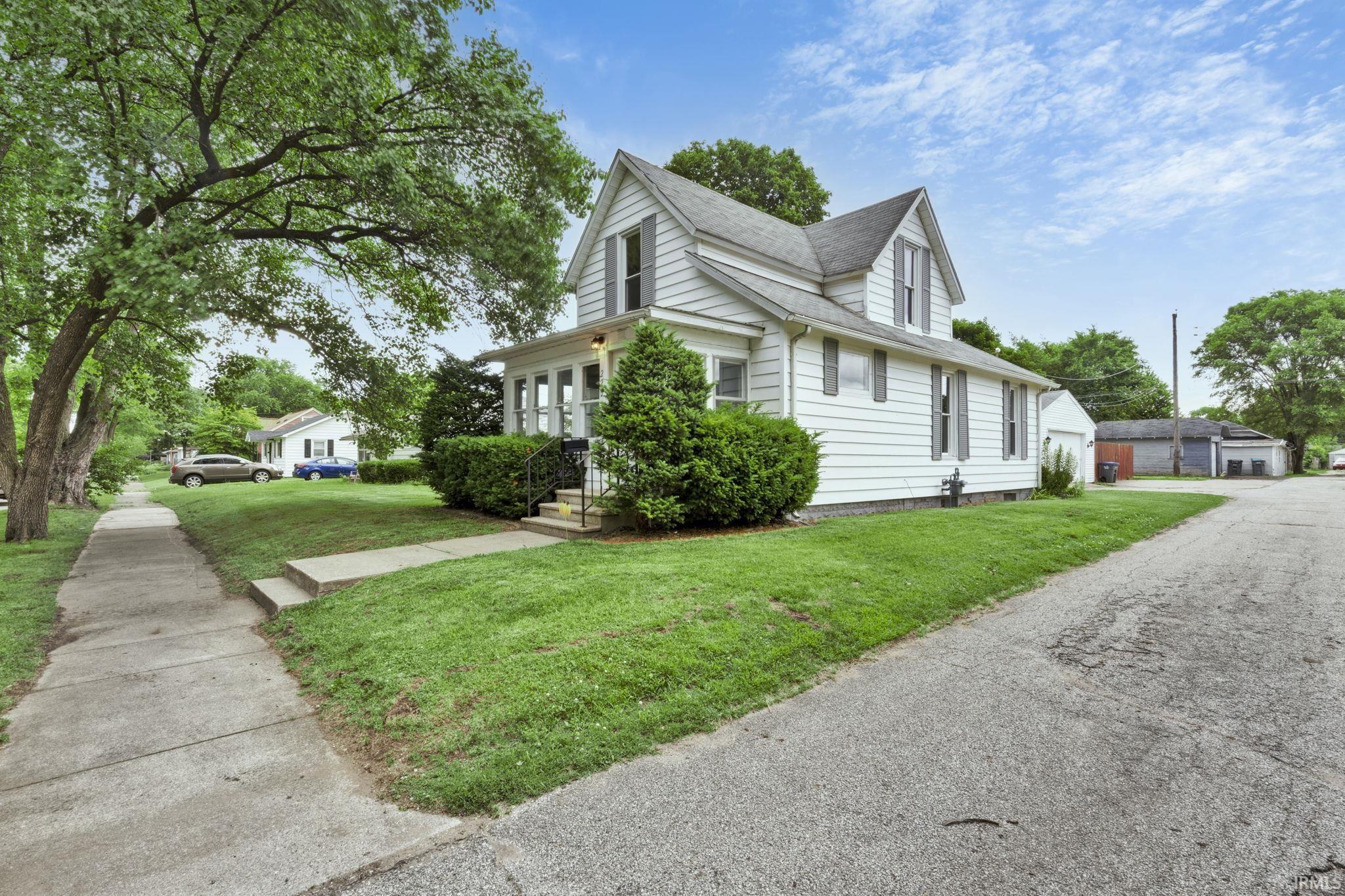 220 Crescent Street Elkhart IN 46516