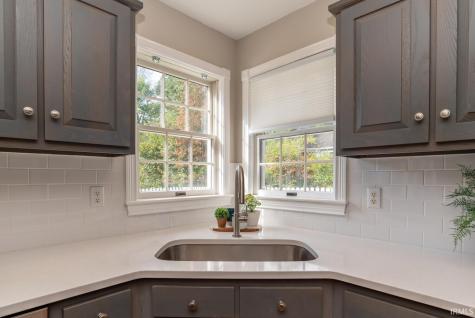 2709 E Brigs Bend Bloomington IN 47401
