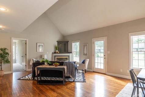 2709 E Brigs Bend Bloomington IN 47401