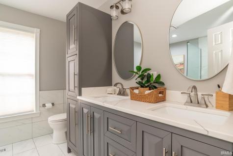 2709 E Brigs Bend Bloomington IN 47401