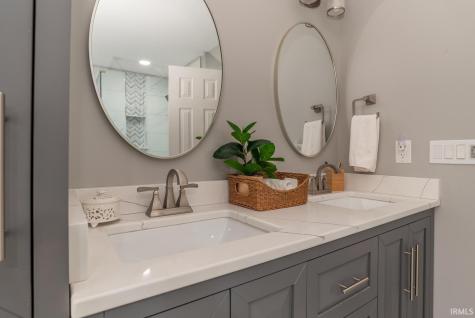 2709 E Brigs Bend Bloomington IN 47401