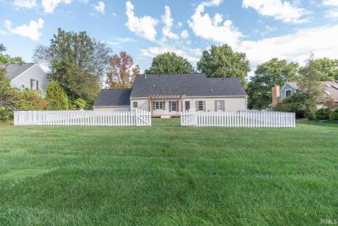 2709 E Brigs Bend Bloomington IN 47401