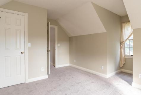 2709 E Brigs Bend Bloomington IN 47401