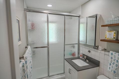 1040 Tulip Lane Lafayette IN 47904