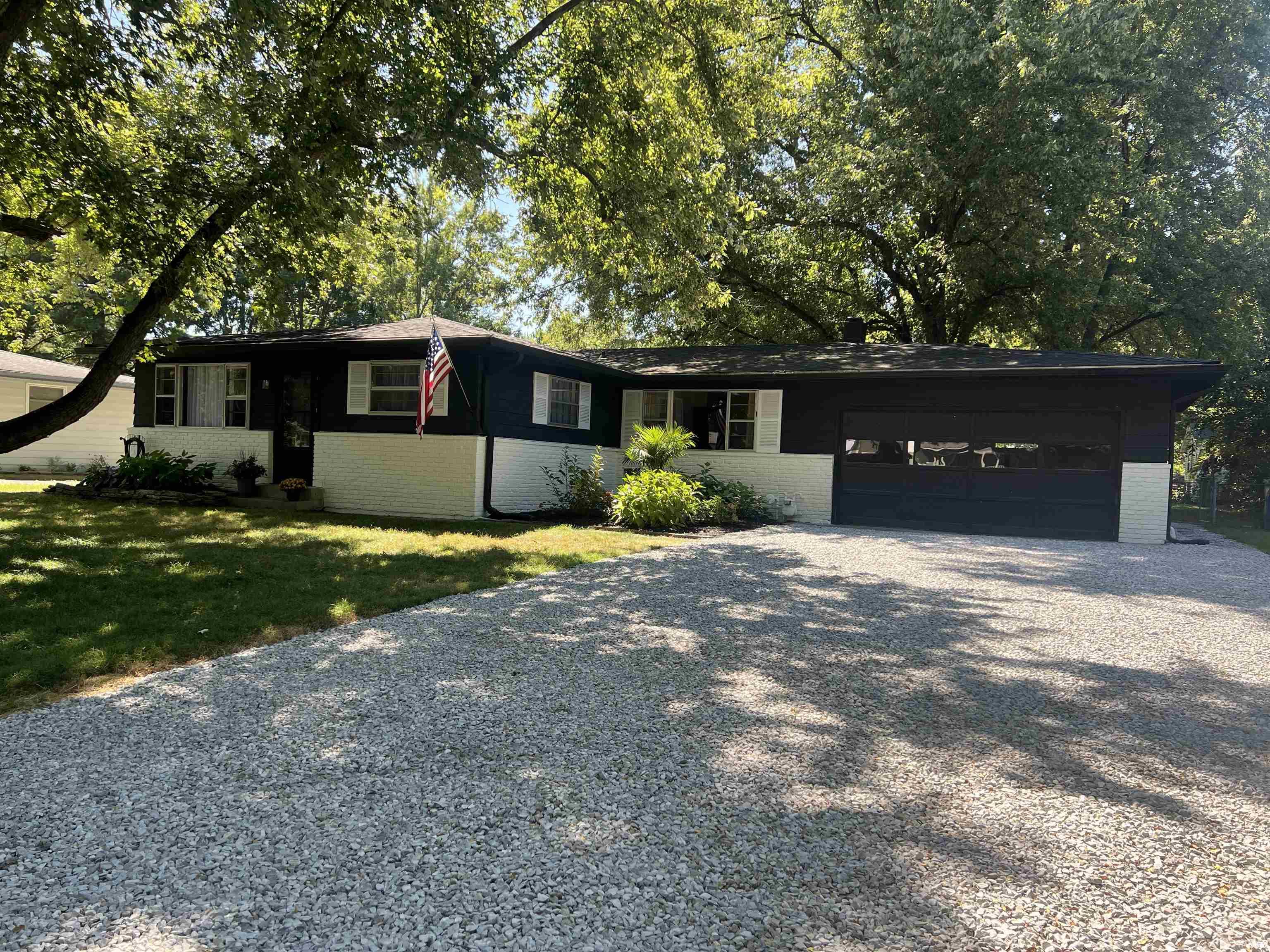 2915 Parr Drive Indianapolis IN 46220