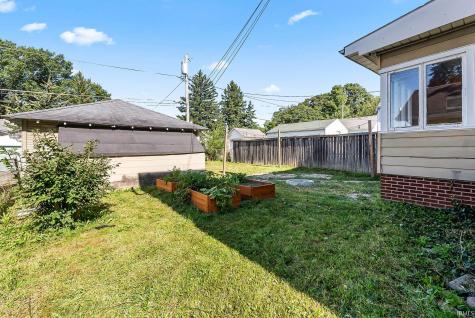 2409 Terrace Road Fort Wayne IN 46805