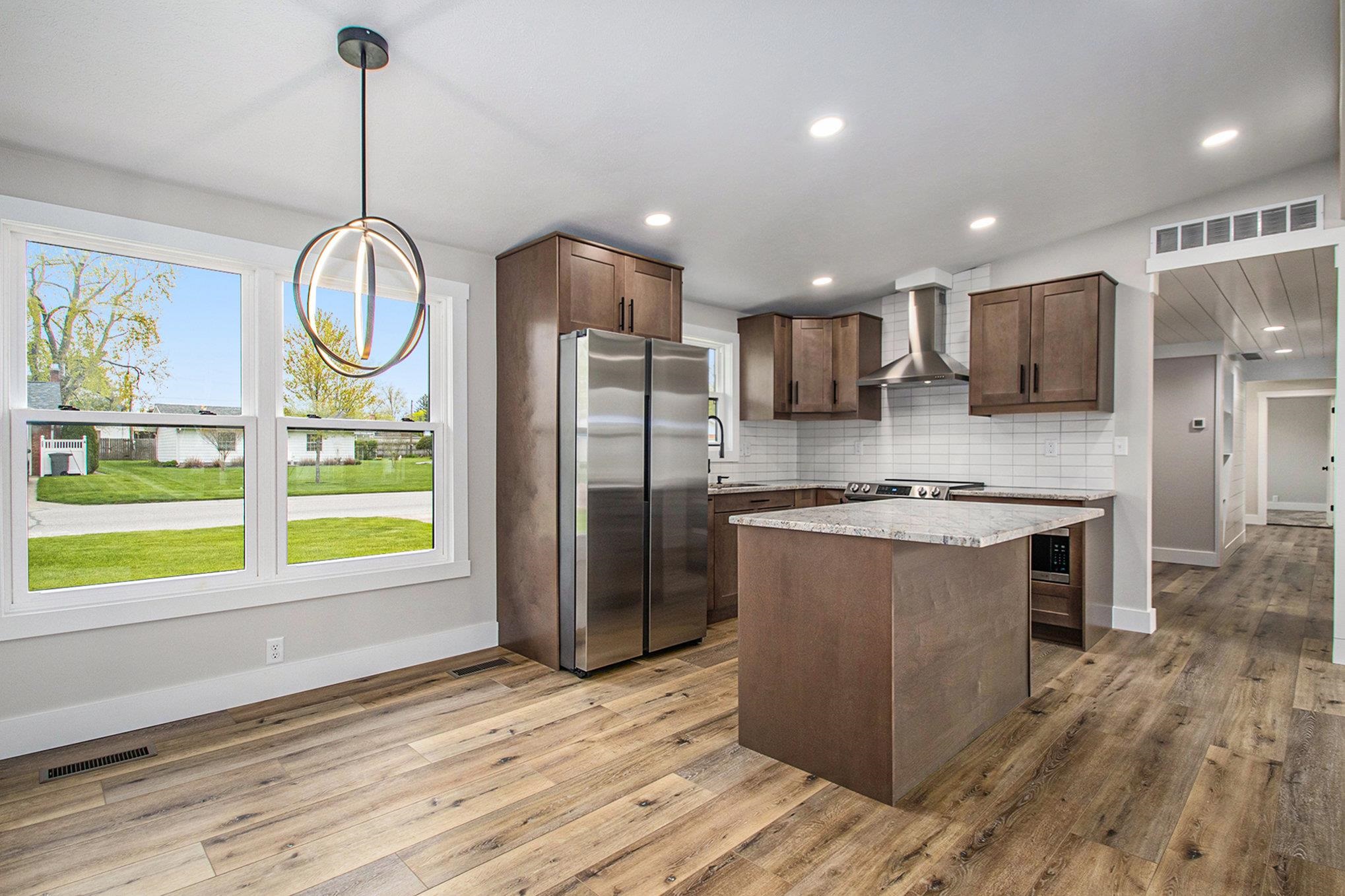 756 E John Street Nappanee IN 46550