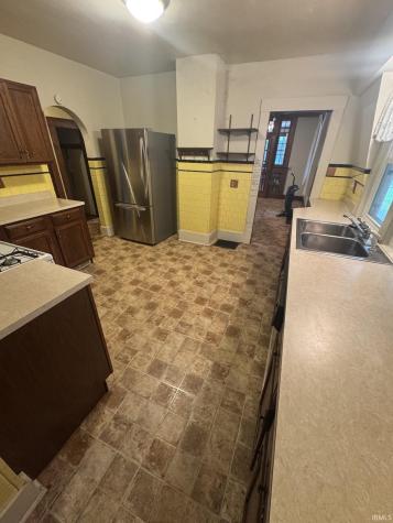 608 E 3rd Street Brookston IN 47923