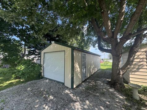 608 E 3rd Street Brookston IN 47923