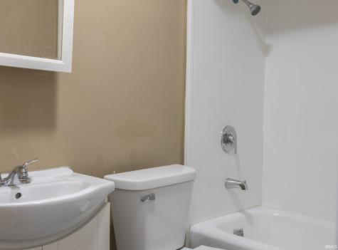 3728 Reed Street Fort Wayne IN 46806