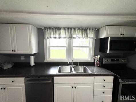 1105 S Mcdonald Street Attica IN 47918