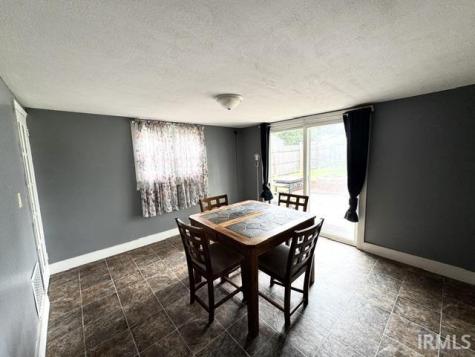 1105 S Mcdonald Street Attica IN 47918