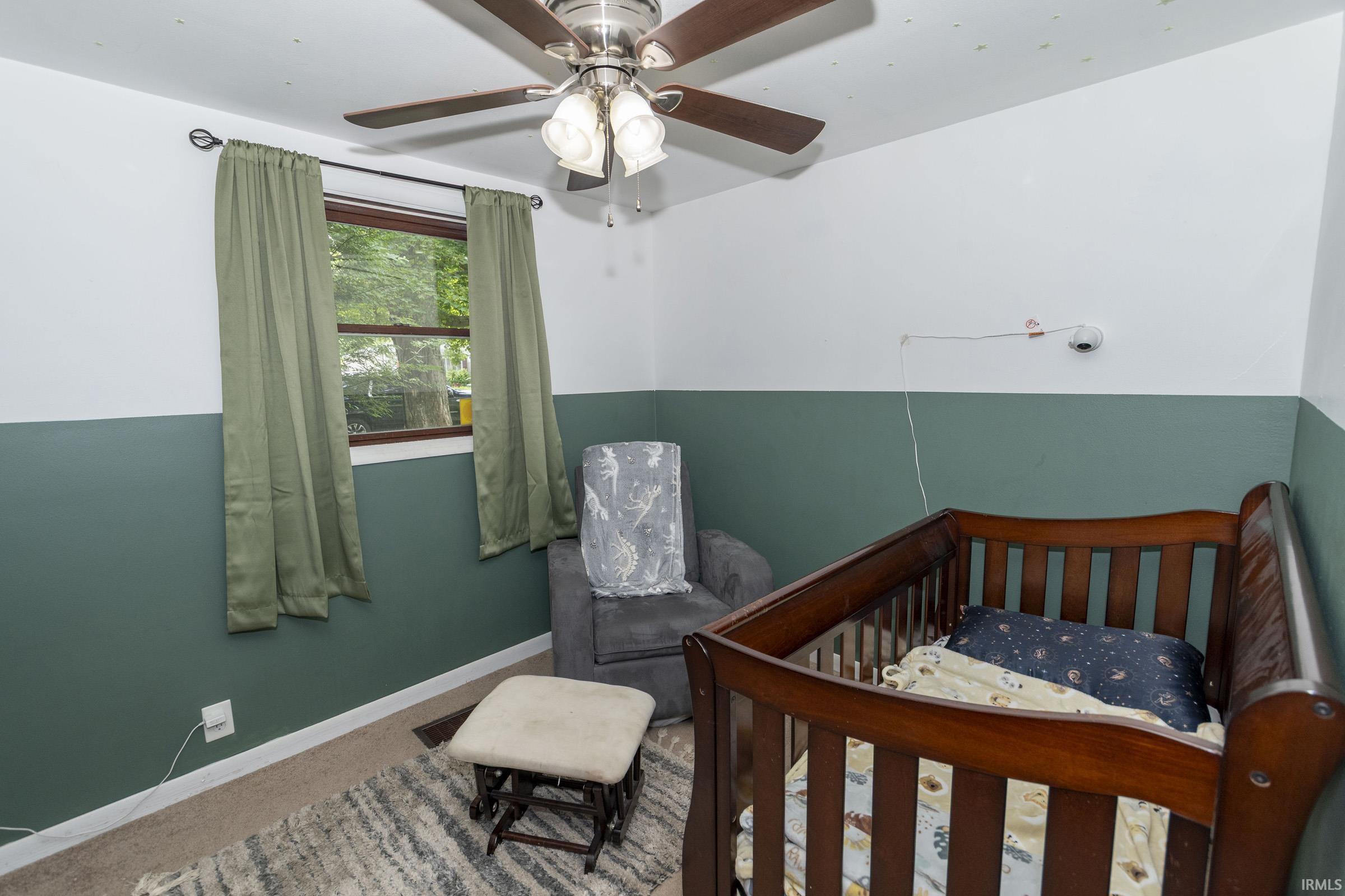 2527 Sampson Street South Bend IN 46614