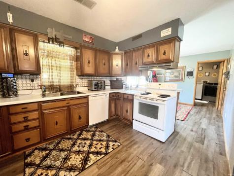 612 Terre Haute Road Worthington IN 47471