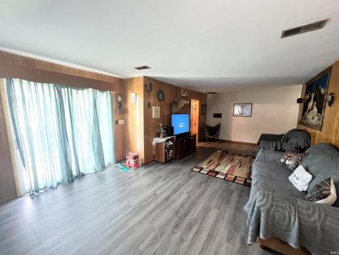 612 Terre Haute Road Worthington IN 47471