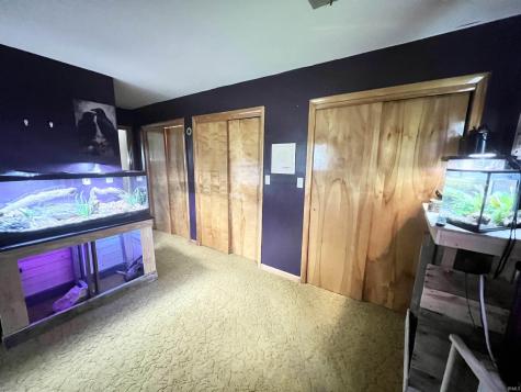 612 Terre Haute Road Worthington IN 47471