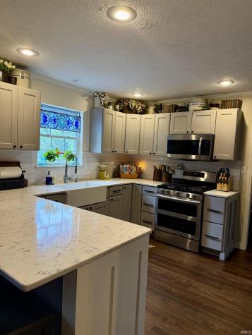 4113 S Clear View Drive Bloomington IN 47703