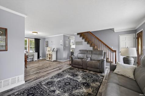 1243 Bellgrade Avenue Loogootee IN 47553