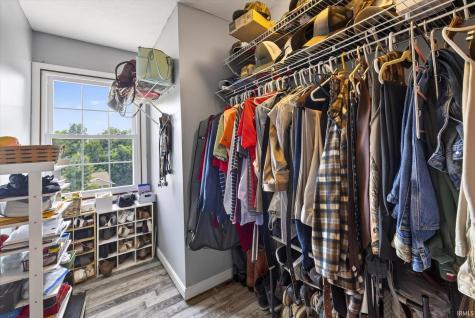1243 Bellgrade Avenue Loogootee IN 47553