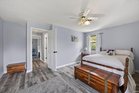 1243 Bellgrade Avenue Loogootee IN 47553