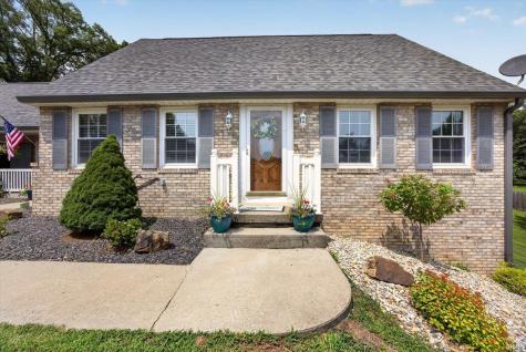 1243 Bellgrade Avenue Loogootee IN 47553