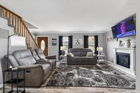 1243 Bellgrade Avenue Loogootee IN 47553