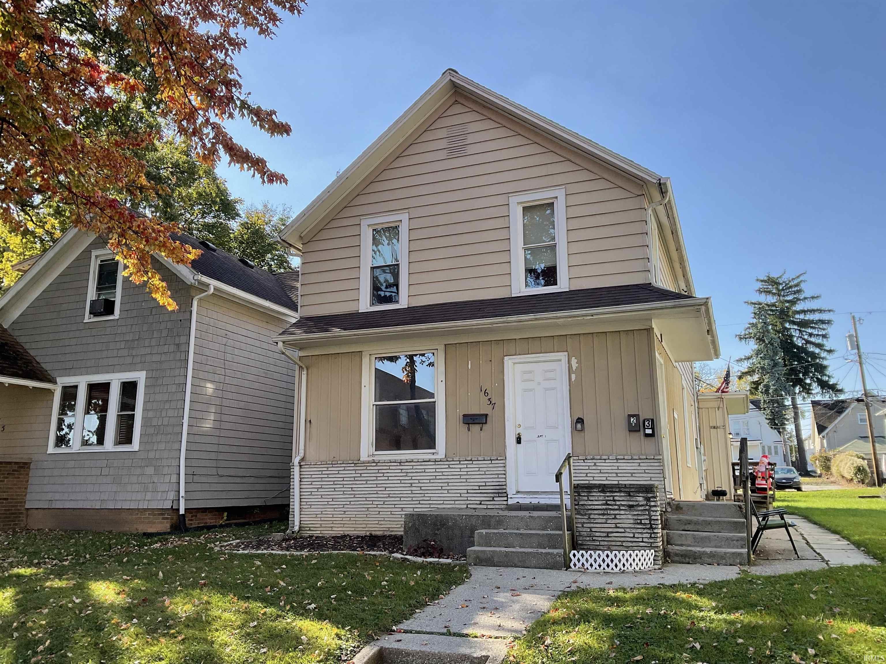 1637 Saint Marys Avenue Fort Wayne IN 46808