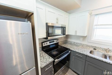 1222 W Rangeview Circle Bloomington IN 47403