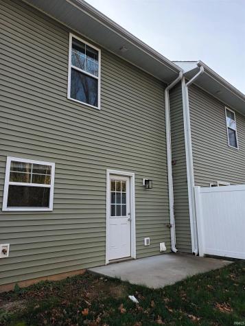 1222 W Rangeview Circle Bloomington IN 47403