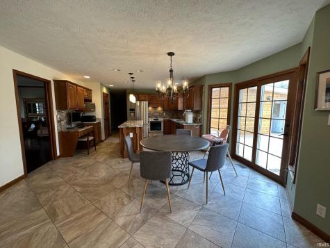3825 E Devonshire Court Bloomington IN 47408