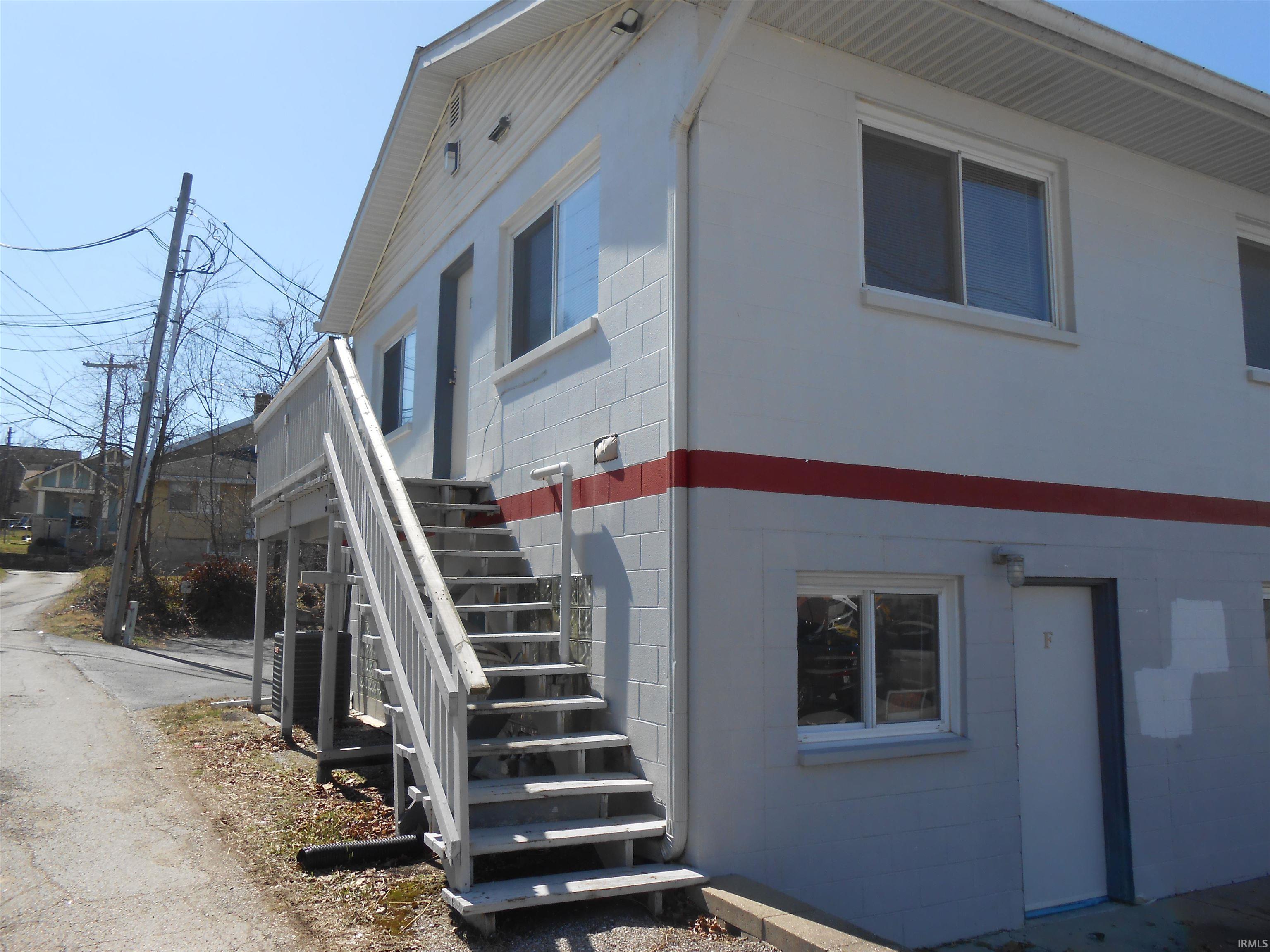339 S Lincoln Street Bloomington IN 47401
