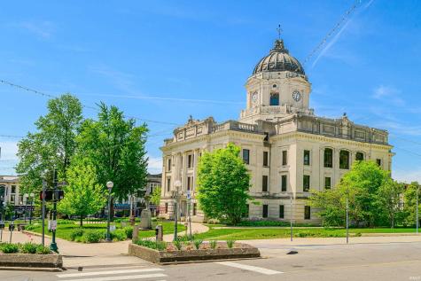 213 N Walnut Street Bloomington IN 47404