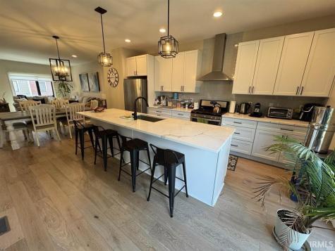 316 S Saint Peter Street South Bend IN 46617