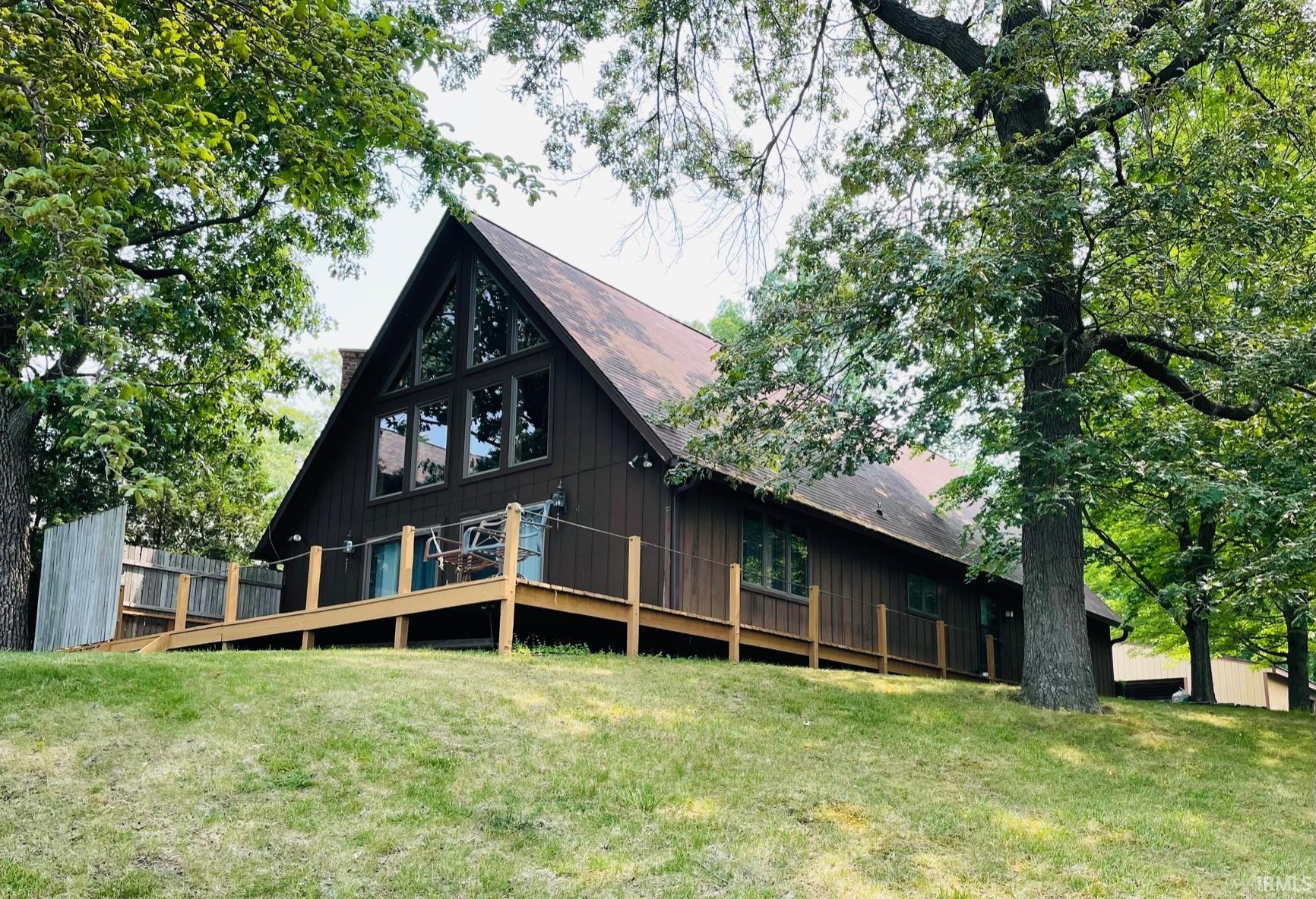 2904 Manitou Park Drive Rochester IN 46975